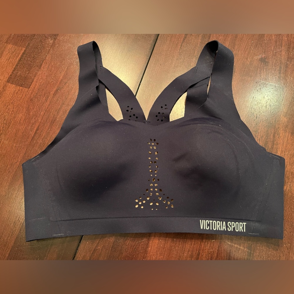 Victoria Sports Bra